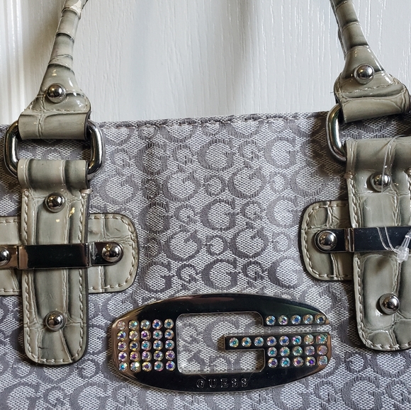 Vintage Guess Tansy Silver Rhinestone Signature Handbag - Picture 5 of 16